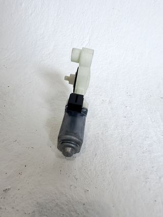 MOTOR ELEVALUNAS DELANTERO DERECHO CUPRA BORN (K11)