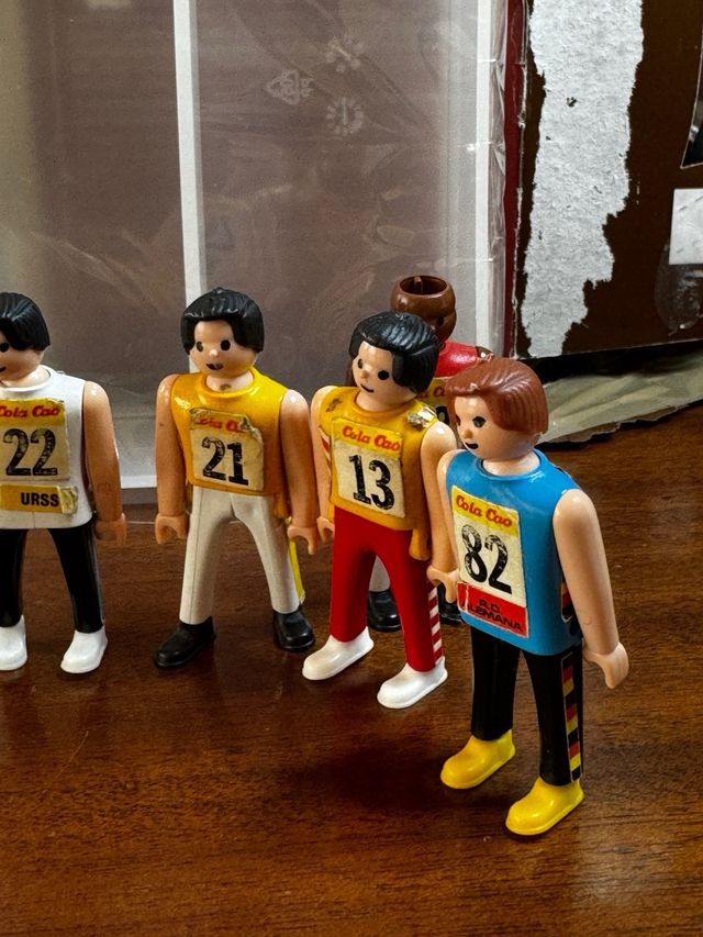 Figuras Mini Airgam Boys atletas JJOO 84 Cola-Cao