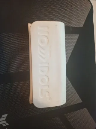 Funda gafas cuero blanco