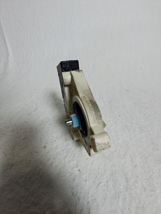 MOTOR ELEVALUNAS DELANTERO IZQUIERDO SEAT LEON (1P1)