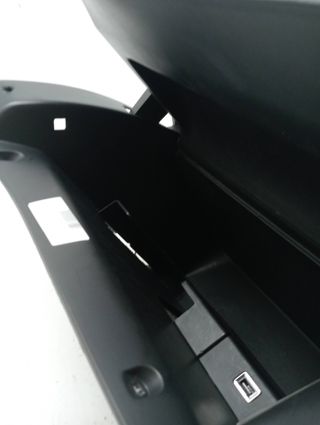 GUANTERA PEUGEOT 308 (5)