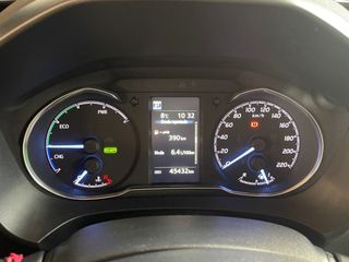 Toyota Yaris Hybrid Feel