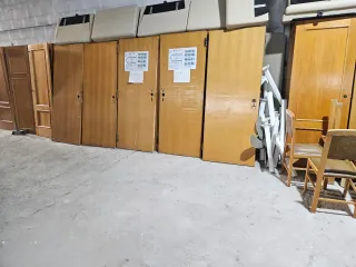 Puertas de madera 80cm y 70cm tengo mucho