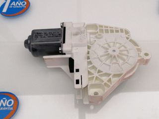 MOTOR ELEVALUNAS TRASERO IZQUIERDO AUDI A4 BERLINA (8E)