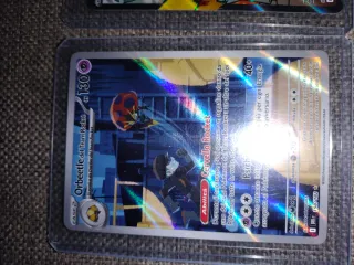 Lotto Carte Pokémon: Orbeetle, Blaziken, Garchomp