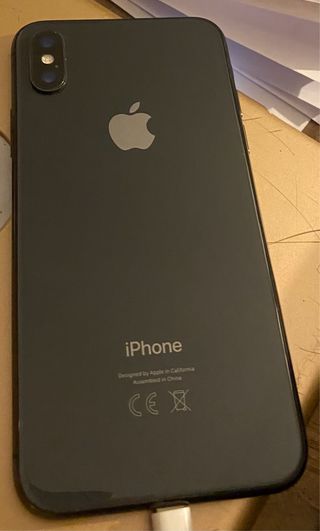 iPhone X 64GB - Funziona, ma DA RIPARARE