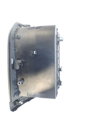 GUANTERA FORD FOCUS (2)