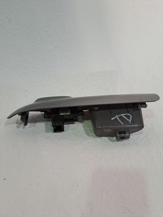 MANDO ELEVALUNAS TRASERO DERECHO NISSAN JUKE (F15)