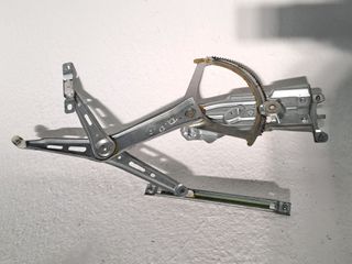 ELEVALUNAS DELANTERO DERECHO OPEL ZAFIRA TOURER