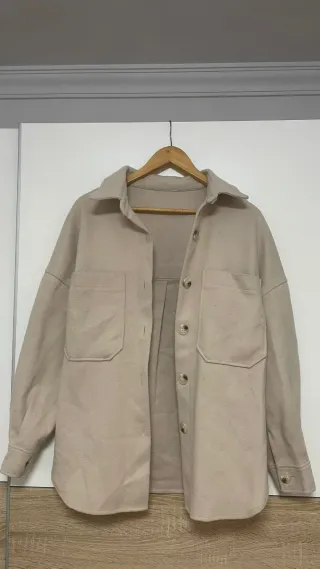 Pantalones vaqueros juveniles nuevos