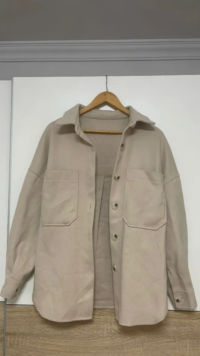 Pantalones vaqueros juveniles nuevos