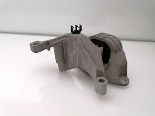 SOPORTE MOTOR DERECHO DACIA LOGAN
