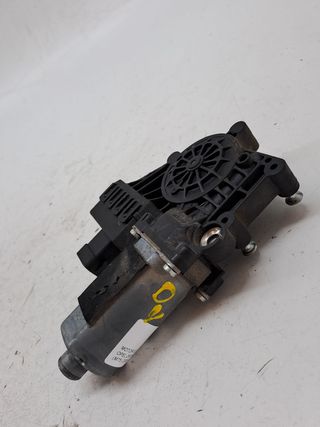 MOTOR ELEVALUNAS DELANTERO IZQUIERDO OPEL ZAFIRA / ZAFIRA FA