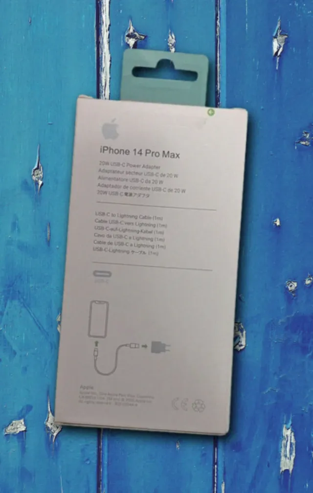 Caricatore Apple 20 W con cavo USB-C a Lightning