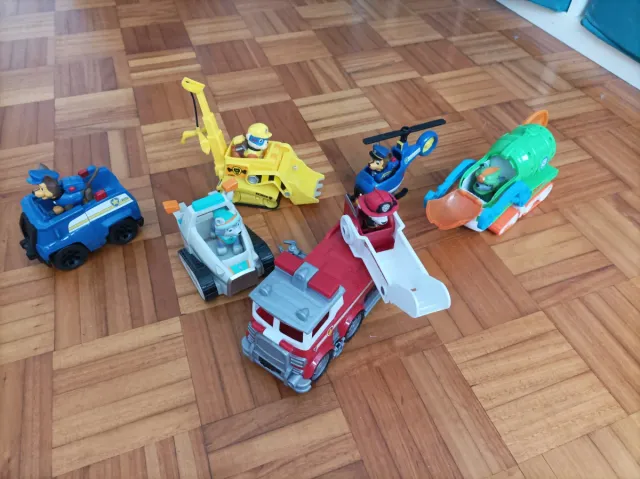 Vehículos(grande) Patrulla Canina con figura