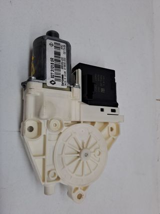 MOTOR ELEVALUNAS TRASERO IZQUIERDO RENAULT MEGANE III BERLIN (4)