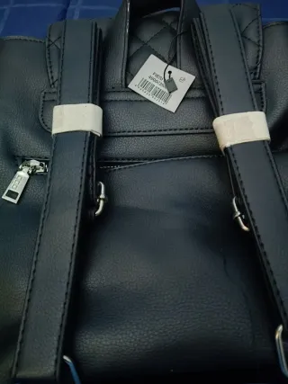 Mochila Misako Negra Acolchada talla .