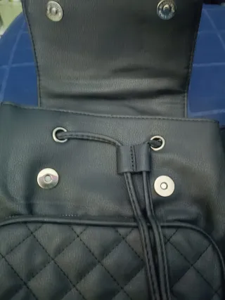 Mochila Misako Negra Acolchada talla .