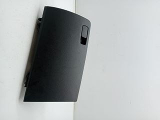 GUANTERA KIA RIO (YB)