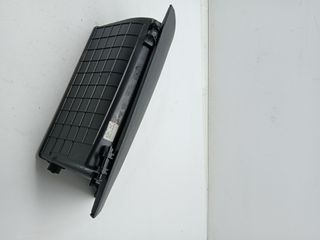 GUANTERA KIA RIO (YB)