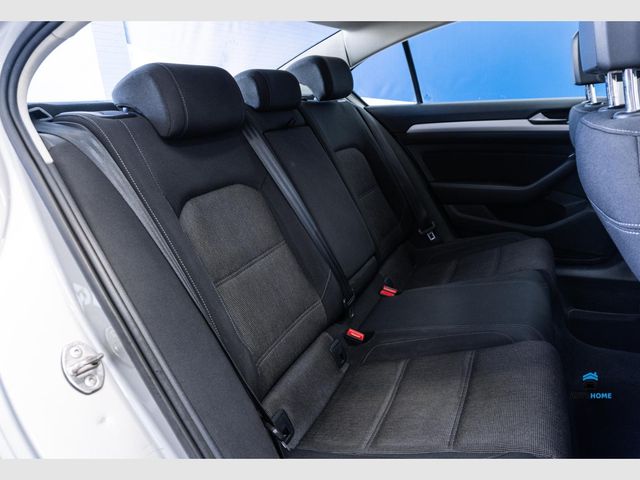 Volkswagen Passat Advance 1.6 TDI BMT