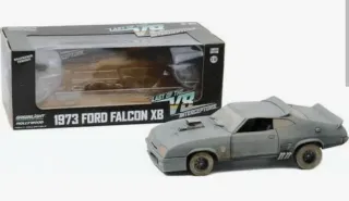 Ford V8 Interceptor Mad Max 1/18 Greenlight