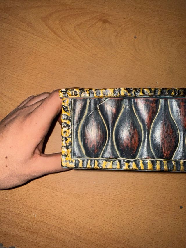 Cajita cerámica decorada ondas y rombos