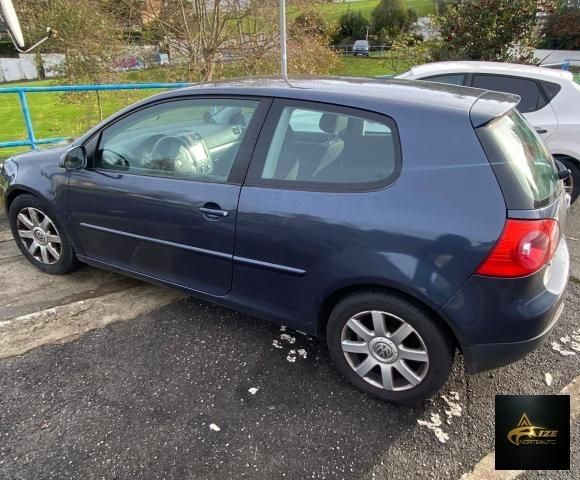 VOLKSWAGEN Golf 5p Trendline 1.6 102 CV