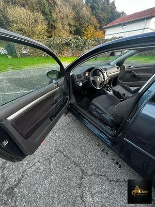 VOLKSWAGEN Golf 5p Trendline 1.6 102 CV