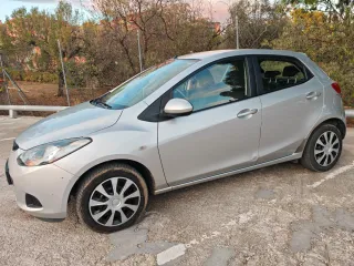 Mazda 2 2008