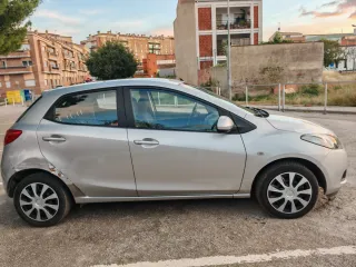 Mazda 2 2008