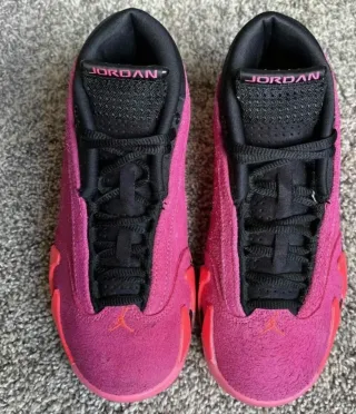 Nike Air Jordan 14 Rosa y Negro