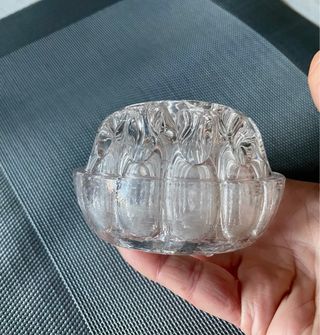 Porta fiori d'epoca in vetro