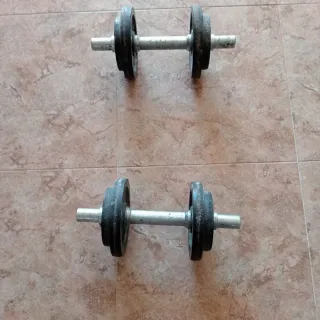 Manubri in metallo con pesi regolabili