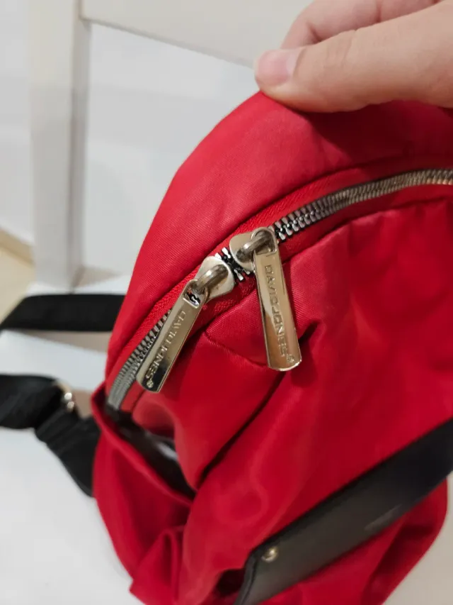 Mochila David Jones Roja y Negra