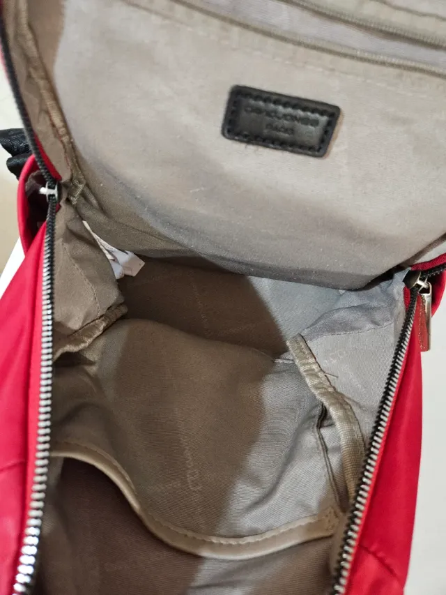 Mochila David Jones Roja y Negra