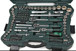 Maletín 215 Herramientas Mannesmann