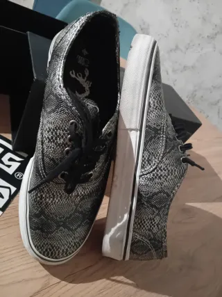 Vans Edición Especial Serpiente