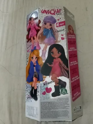 Bambola Unique Eyes Magic Eyes