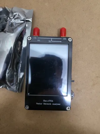 Analizador de Red Vectorial NanoVNA Portátil
