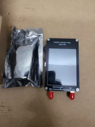 Analizador de Red Vectorial NanoVNA Portátil