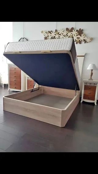 Letti armadio divani tavoli letti a castello sedie comode