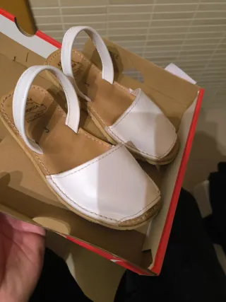 Menorquinas Blancas Talla 34