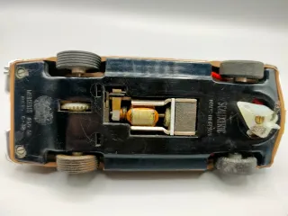 MERCEDES 250 beige EXIN