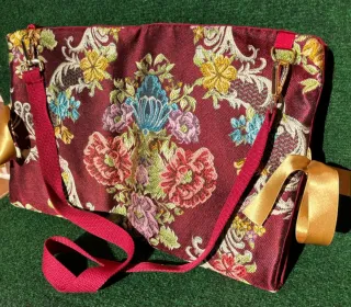 Bolso tote bag fallera, neceser, guardapelo