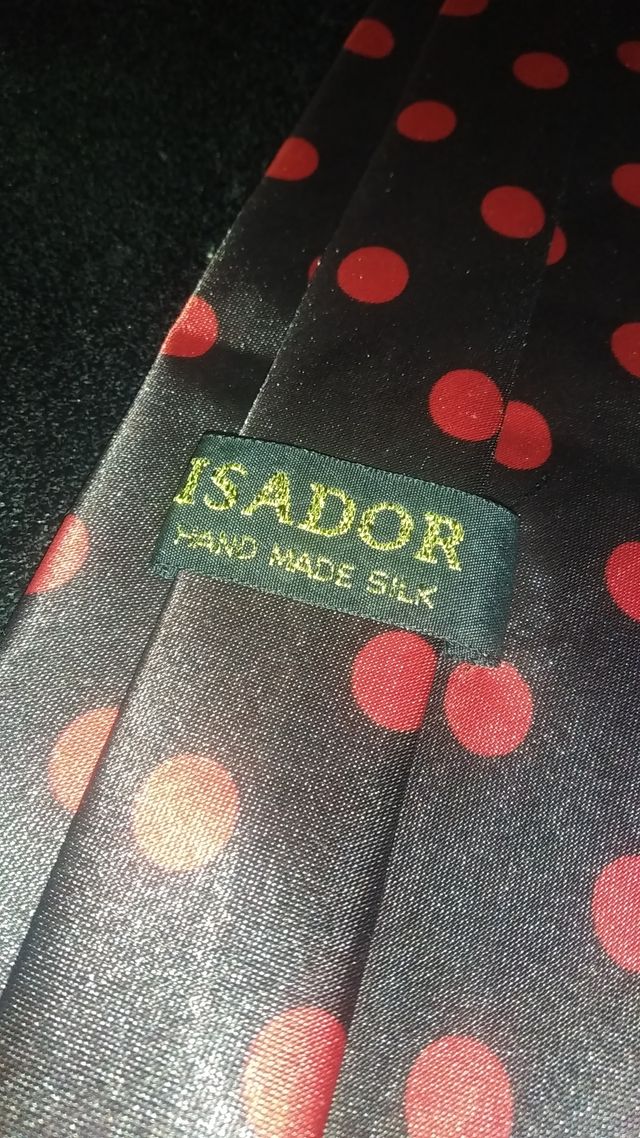 Cravatta 100% seta lavorata a mano