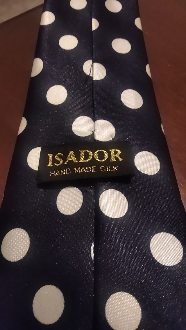 Cravatta in seta pura confezionata a mano