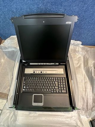 ATEN CL5708M Consola ATA