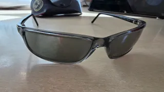 Gafas de sol Ray-Ban RB4034 grises