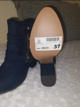 Botines tacón azul T37/36 pie delgado